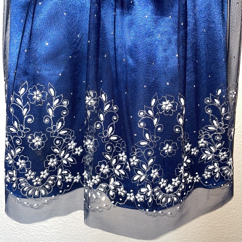Brand New WithOut Tag girls size 8 sleeveless floral shiny painted net dress - Picture 3 of 8